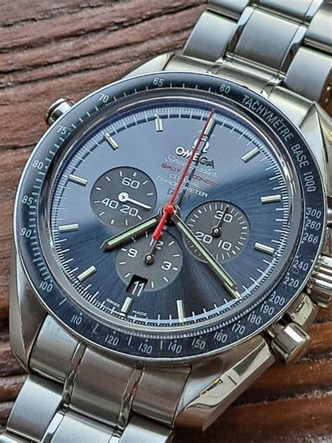 omega speedmaster split seconds